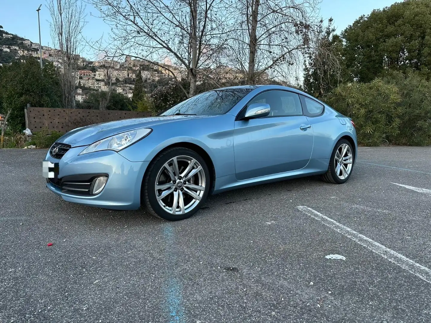 Hyundai Genesis Coupe 2.0 turbo Sport Blauw - 2