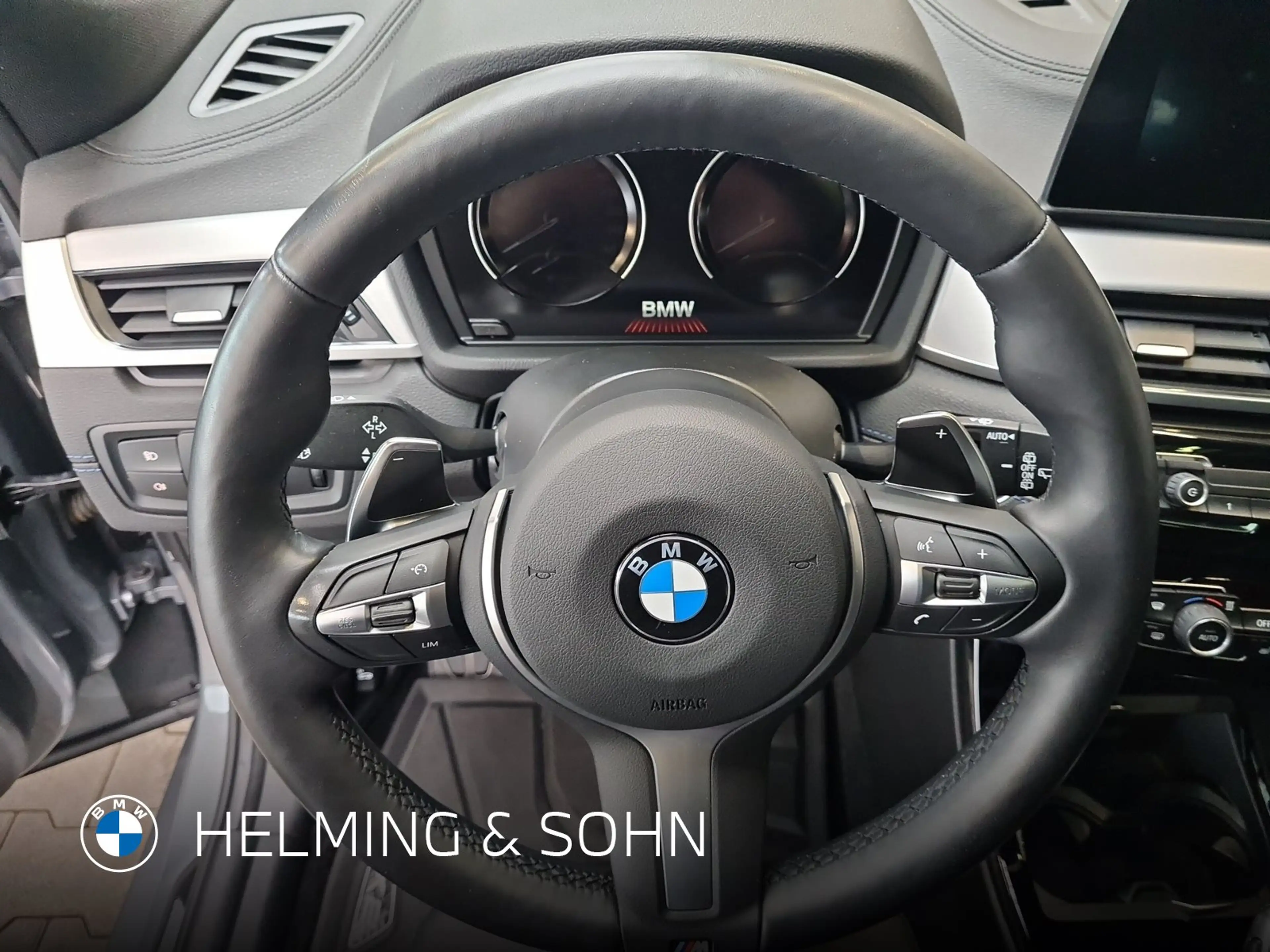 BMW X2 sDrive18d M-Sport Pano Head-Up DAB LED RFK uvm. — photo 14