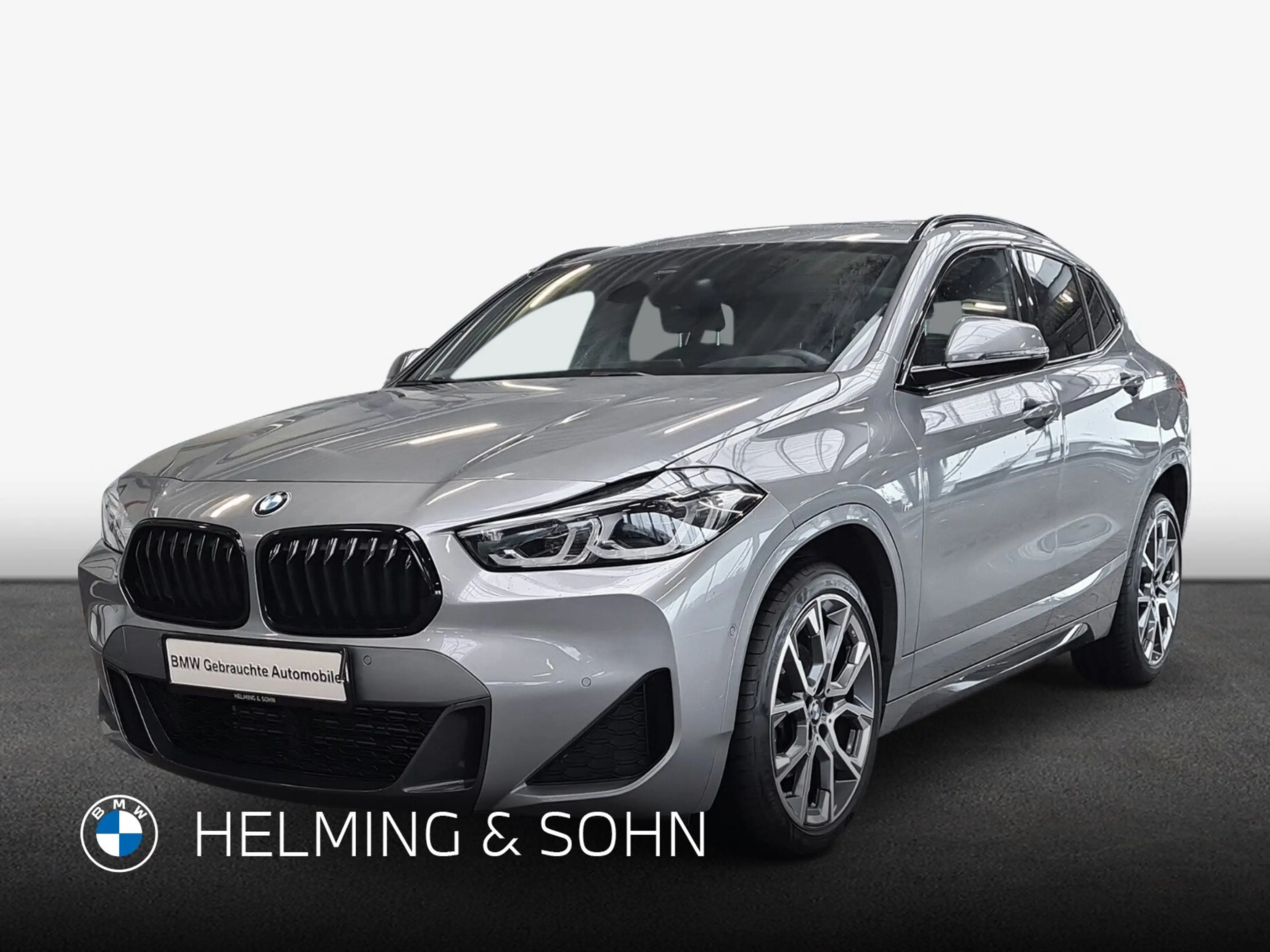 BMW X2 sDrive18d M-Sport Pano Head-Up DAB LED RFK uvm.