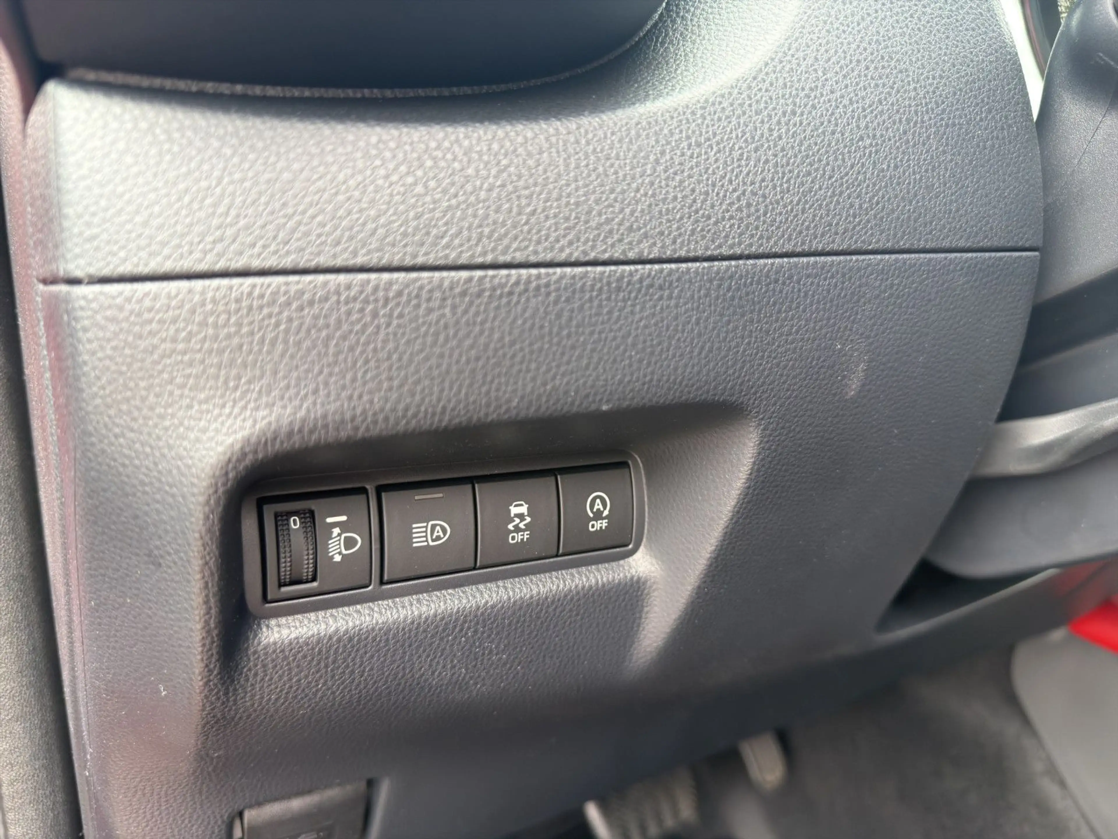 Toyota Aygo X Team D Automatik *APP*SHZ*CAM*neuwertig* — photo 15