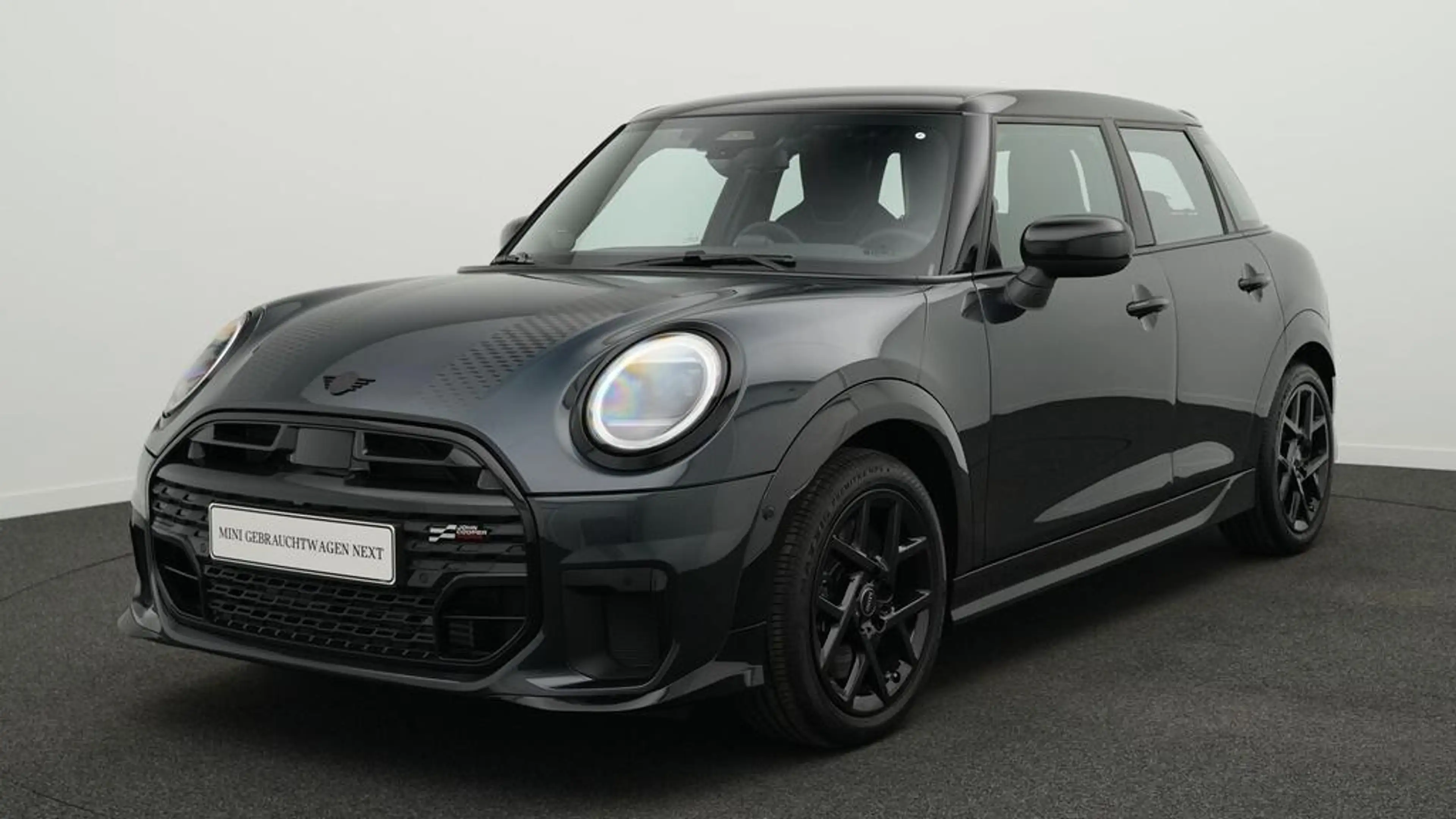 MINI Cooper C John Cooper Works Trim