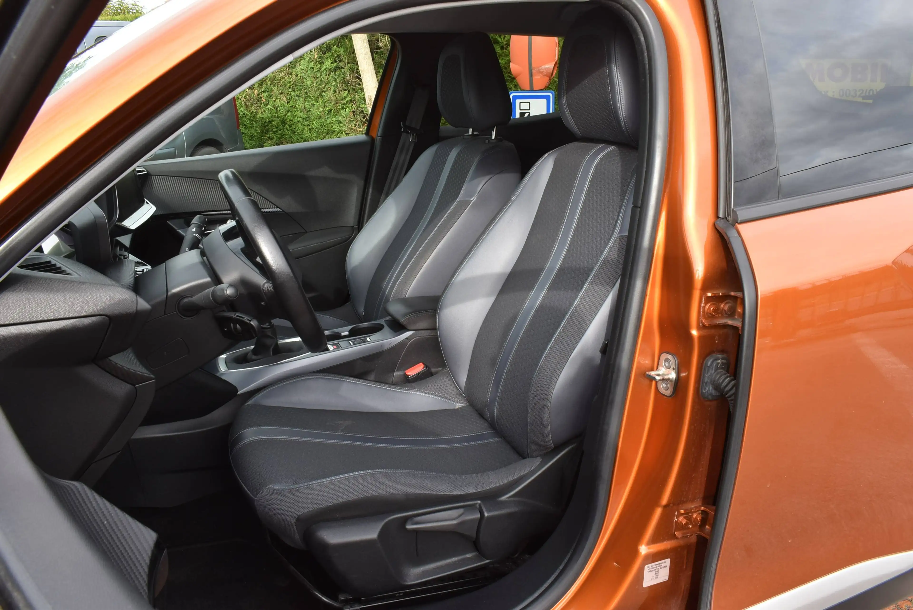 Peugeot 2008 1.5 BlueHDi Allure Airco/CarPlay***12M GARANTIE*** — photo 8