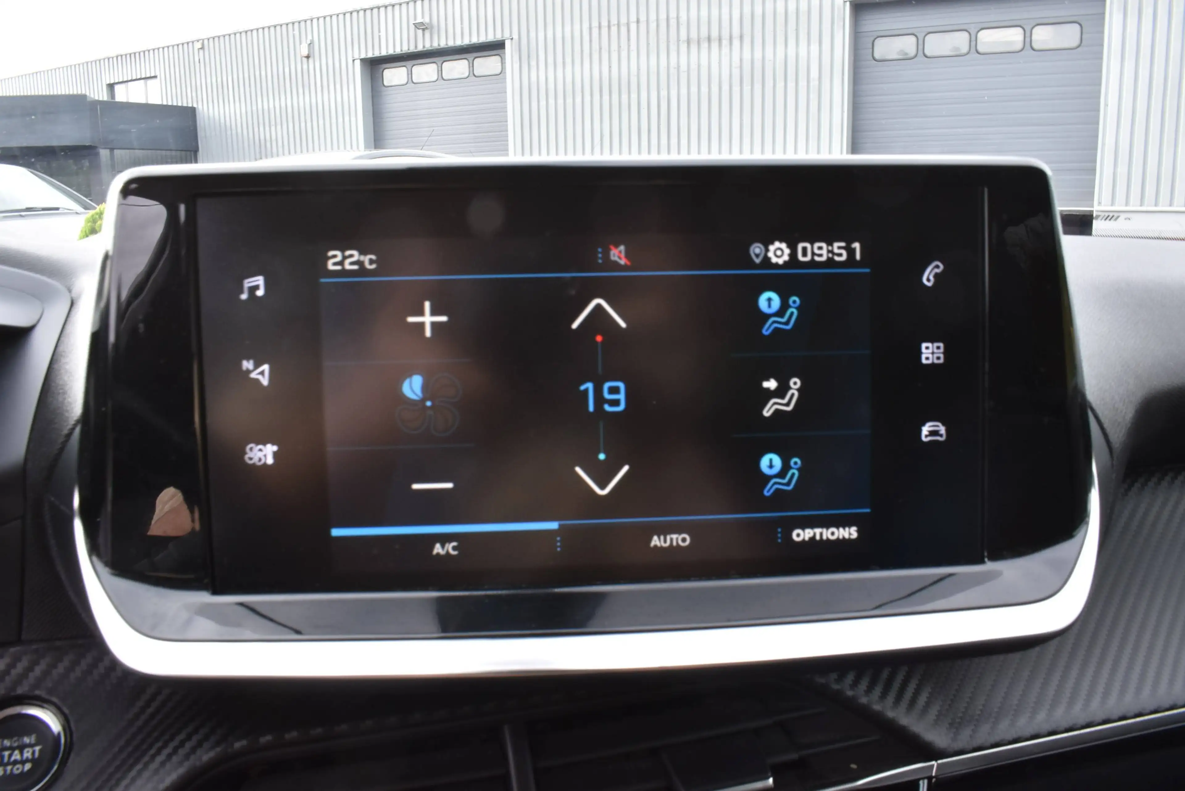 Peugeot 2008 1.5 BlueHDi Allure Airco/CarPlay***12M GARANTIE*** — photo 11