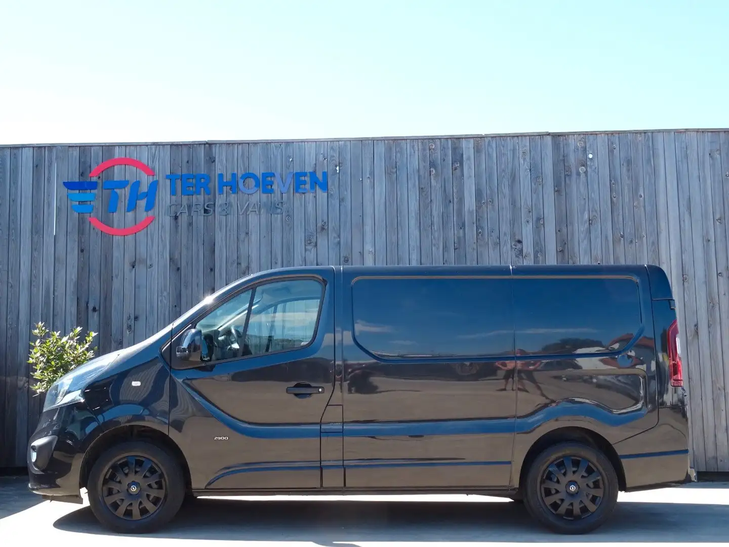 Opel Vivaro 1.6 CDTi L1H1 Klima Motorschaden 88KW Eu5 Negro - 1