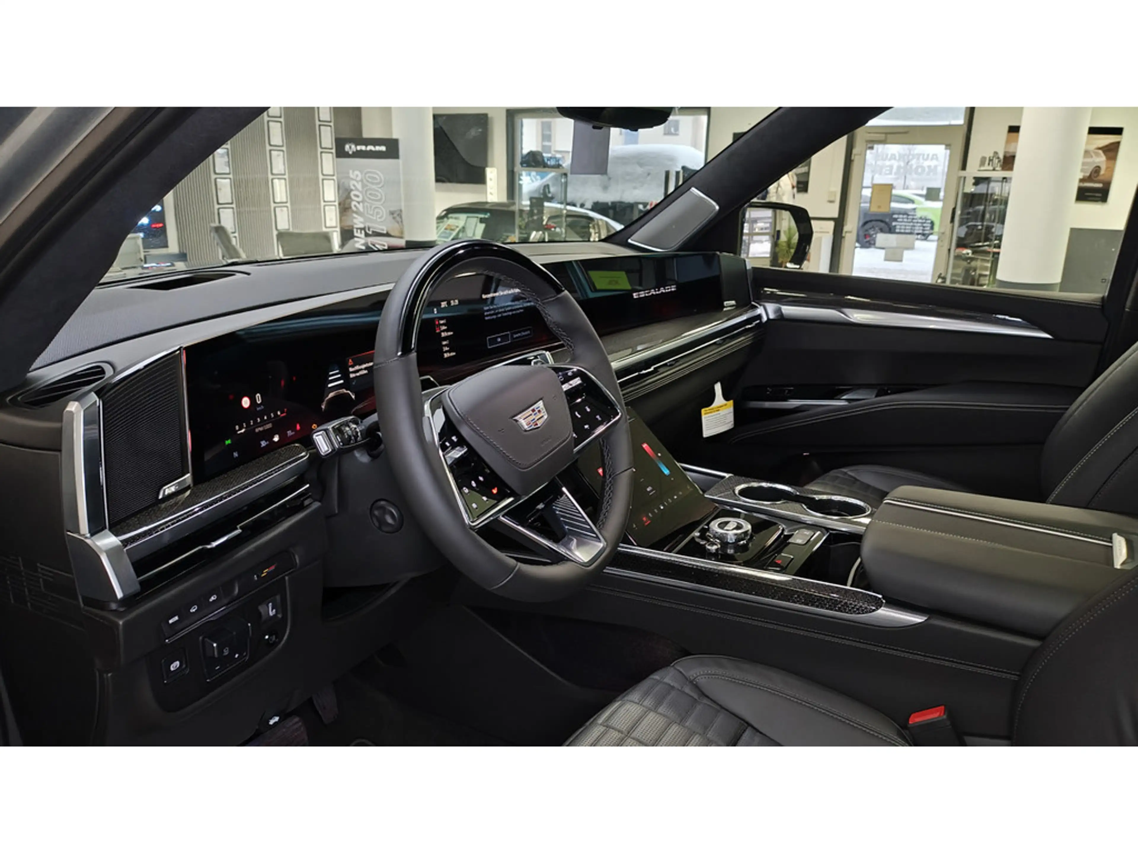 Cadillac Escalade V-Series 692 PS Carbon 24 Zoll VOLL — photo 19