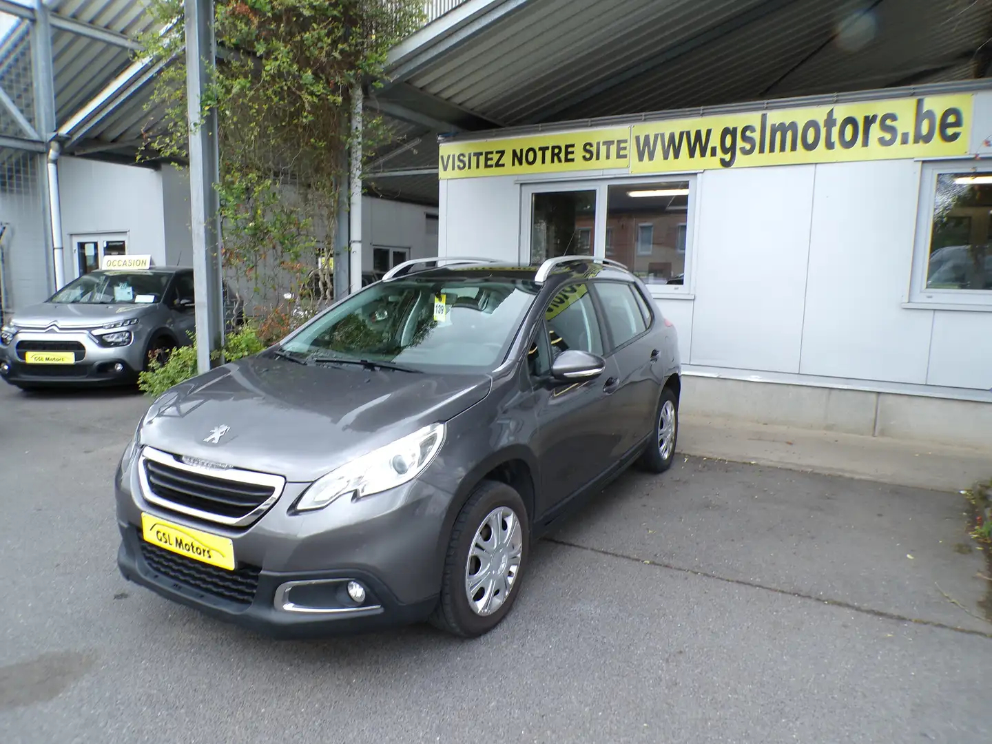 Peugeot 2008 1.6 e-HDi 92cv automatic gris06/14 Clim GPS Cruise Grijs - 1