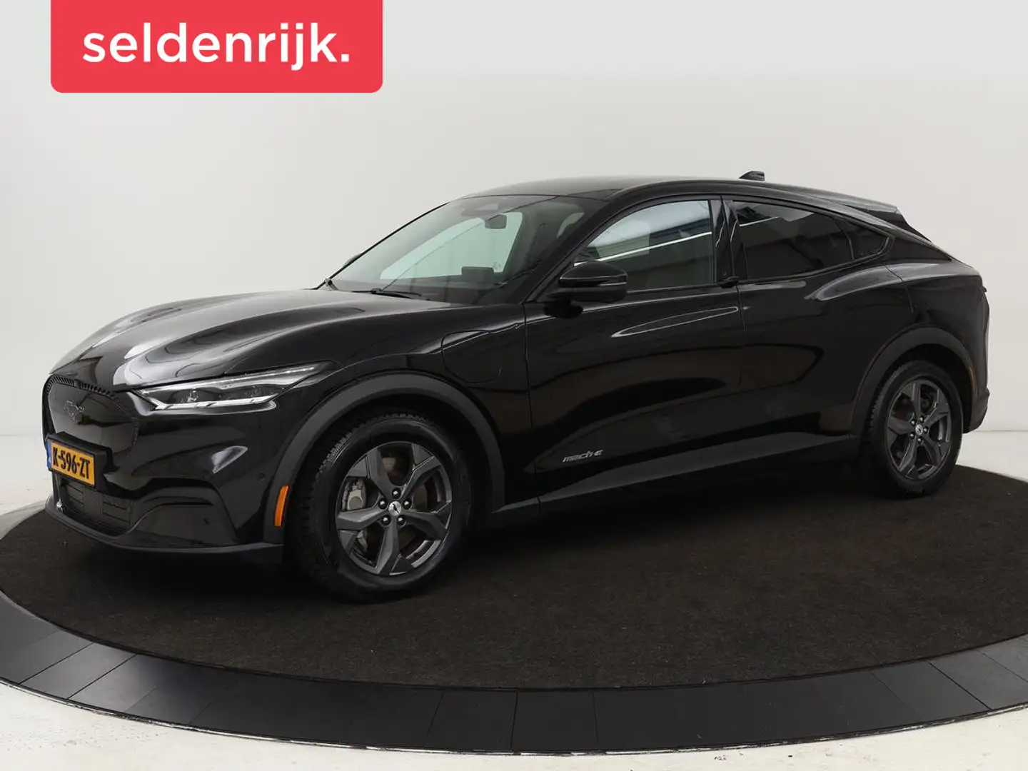 Ford Mustang Mach-E RWD 75 kWh | Leder | Stoelverwarming | Adaptive cr Noir - 1