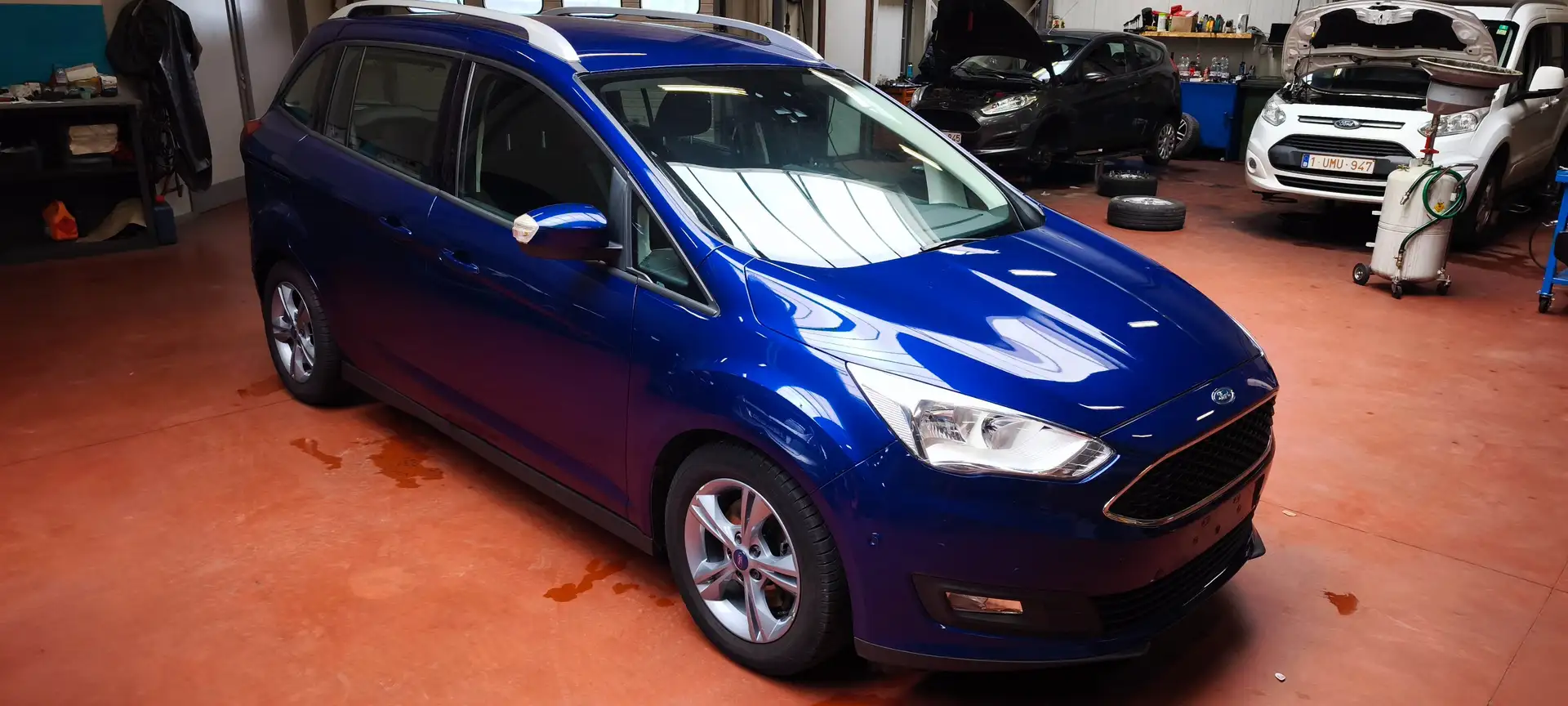 Ford Grand C-Max 1.5 TDCi Titanium Start-Stop Bleu - 1
