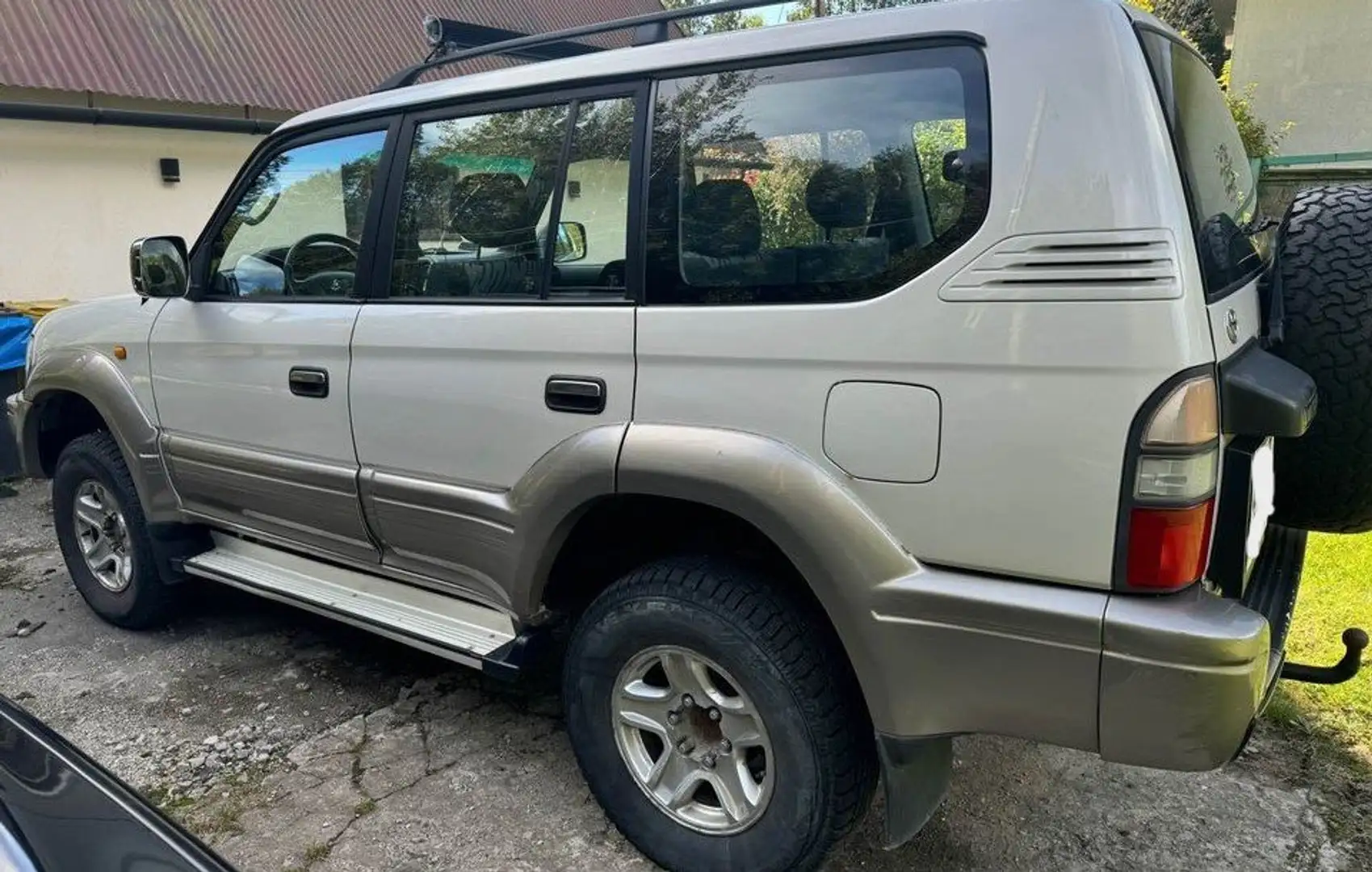 Toyota Land Cruiser KZJ - 2