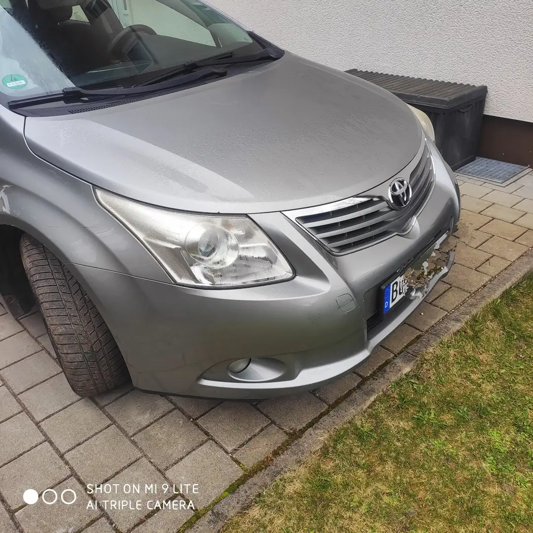 Toyota Avensis Combi 1.8 Multidrive S Executive - 2