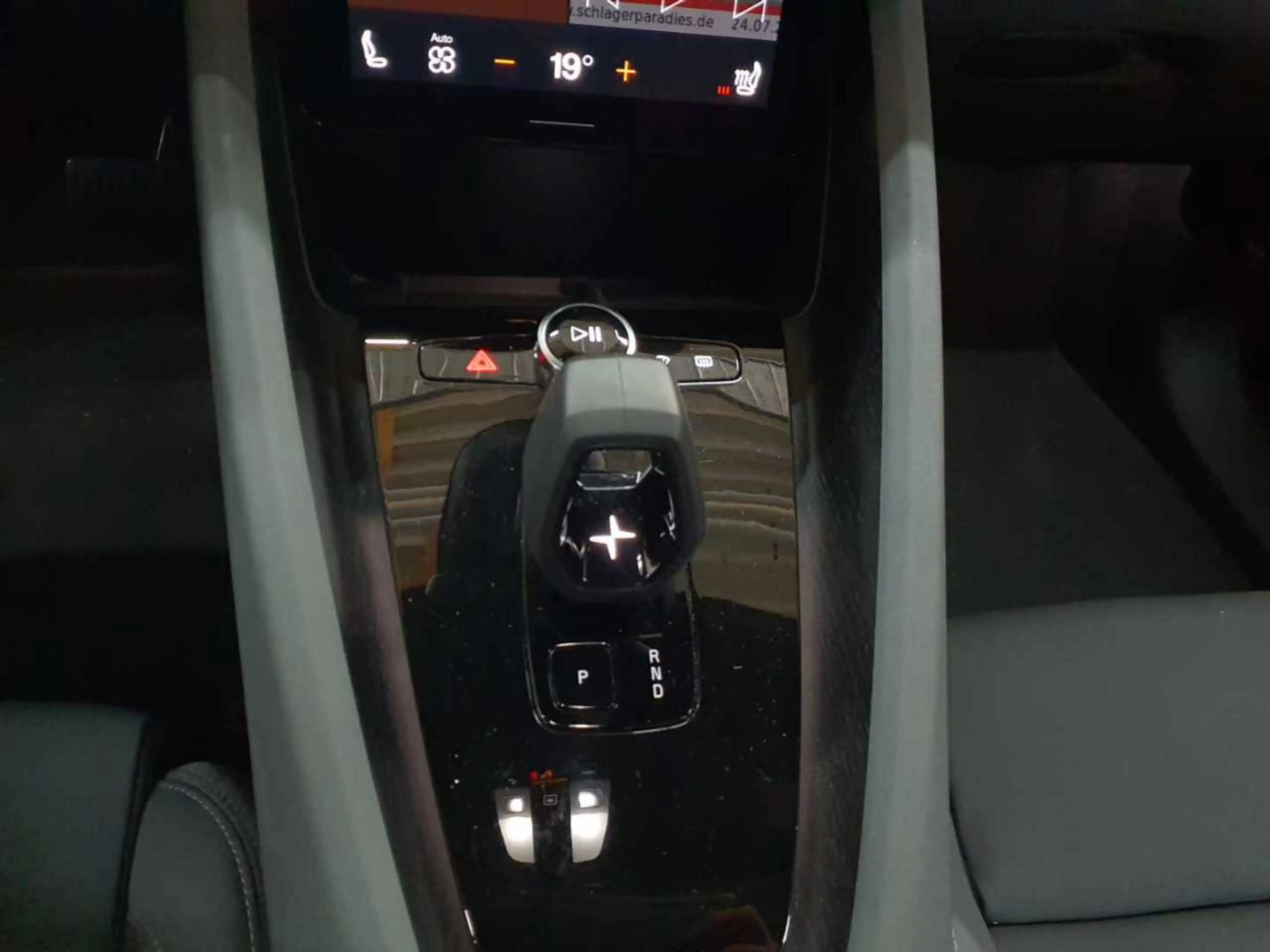 Polestar 2 Polestar Dual Motor 78kWh Plus / Pilot Litle — photo 10