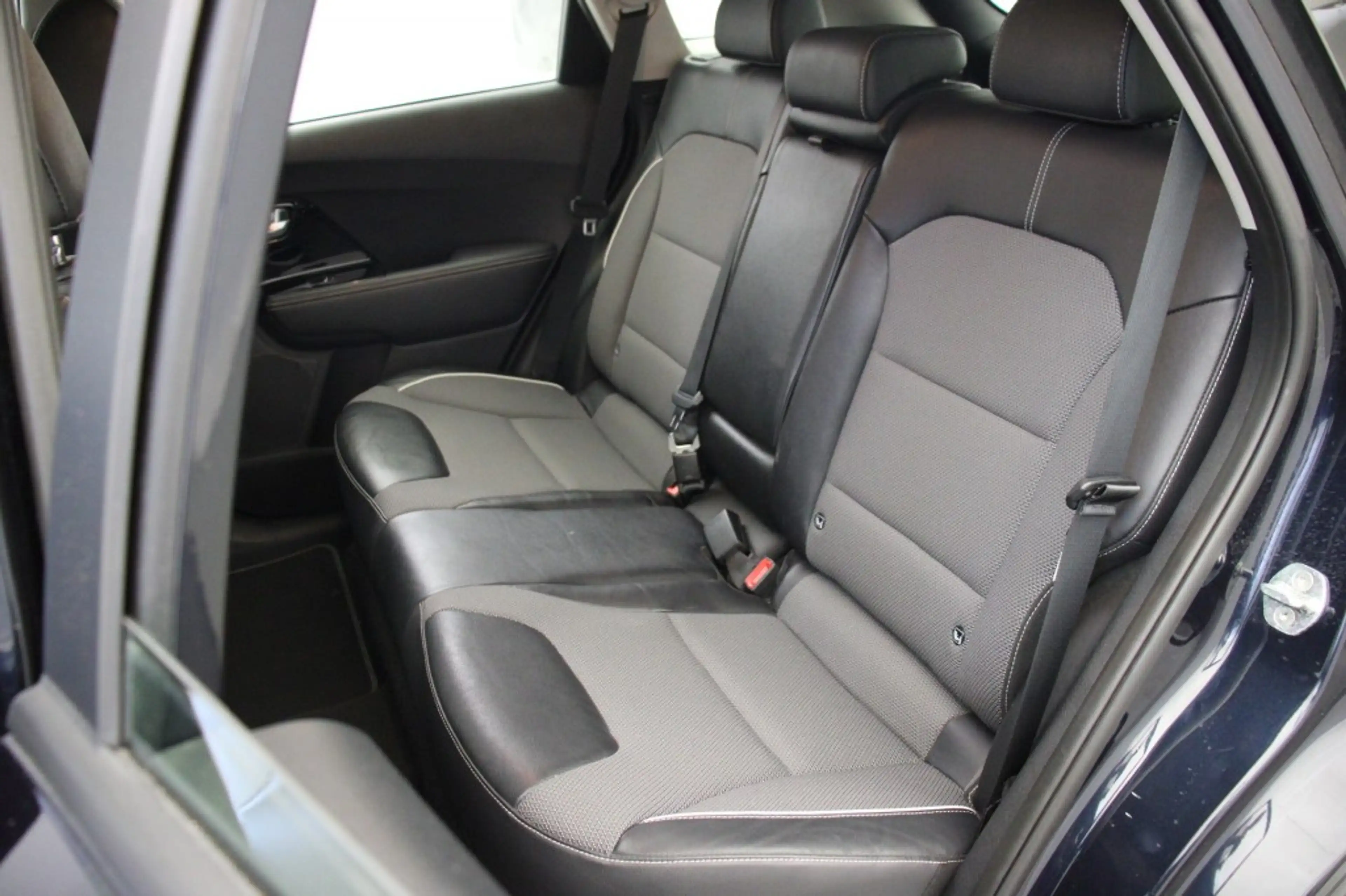 Kia e-Niro DynamicLine 64 kWh - Carplay, Camera, Half Leer, S — photo 10