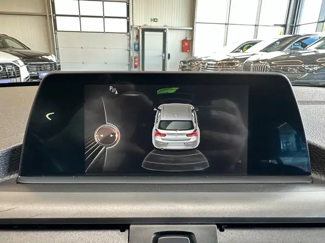 BMW 1 Series view 15