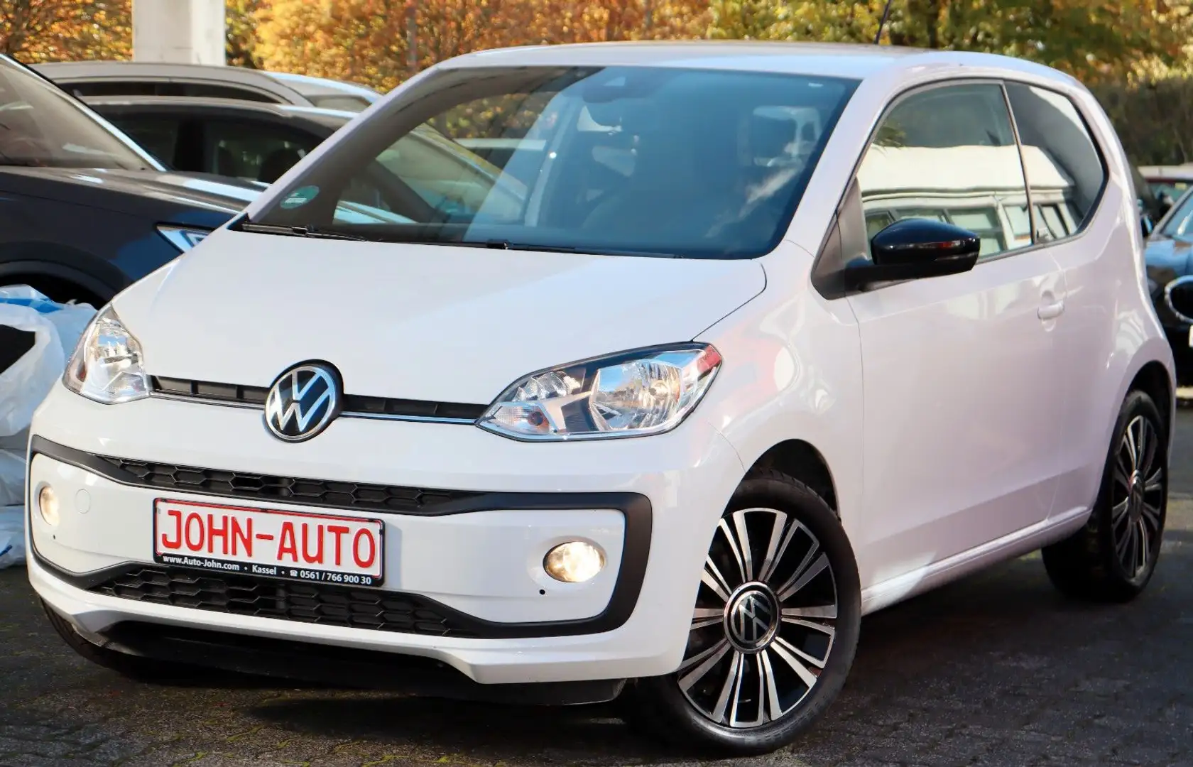 Volkswagen up! Active *1.Hd*Klimaautom*Sitzh*Kamera*8 Räder Weiß - 1