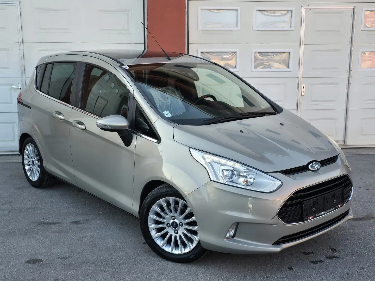 Ford B-Max Titanium 1,0 EcoBoost Start/Stop Gris - 2