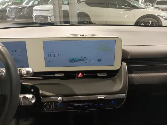 Hyundai IONIQ 5 view 12