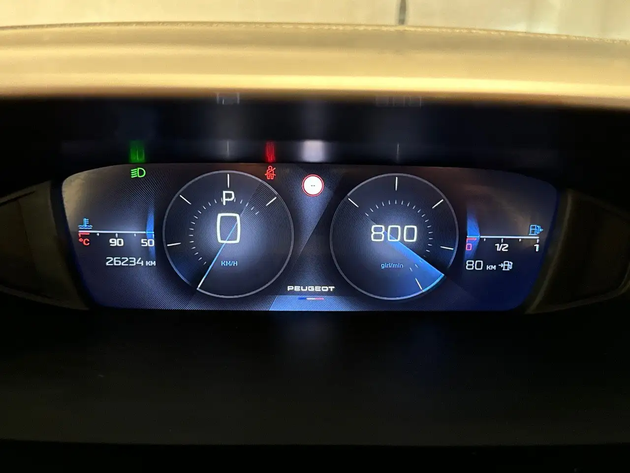 Peugeot 408 Allure Pack PureTech 130 EAT8 S&S aut. 13