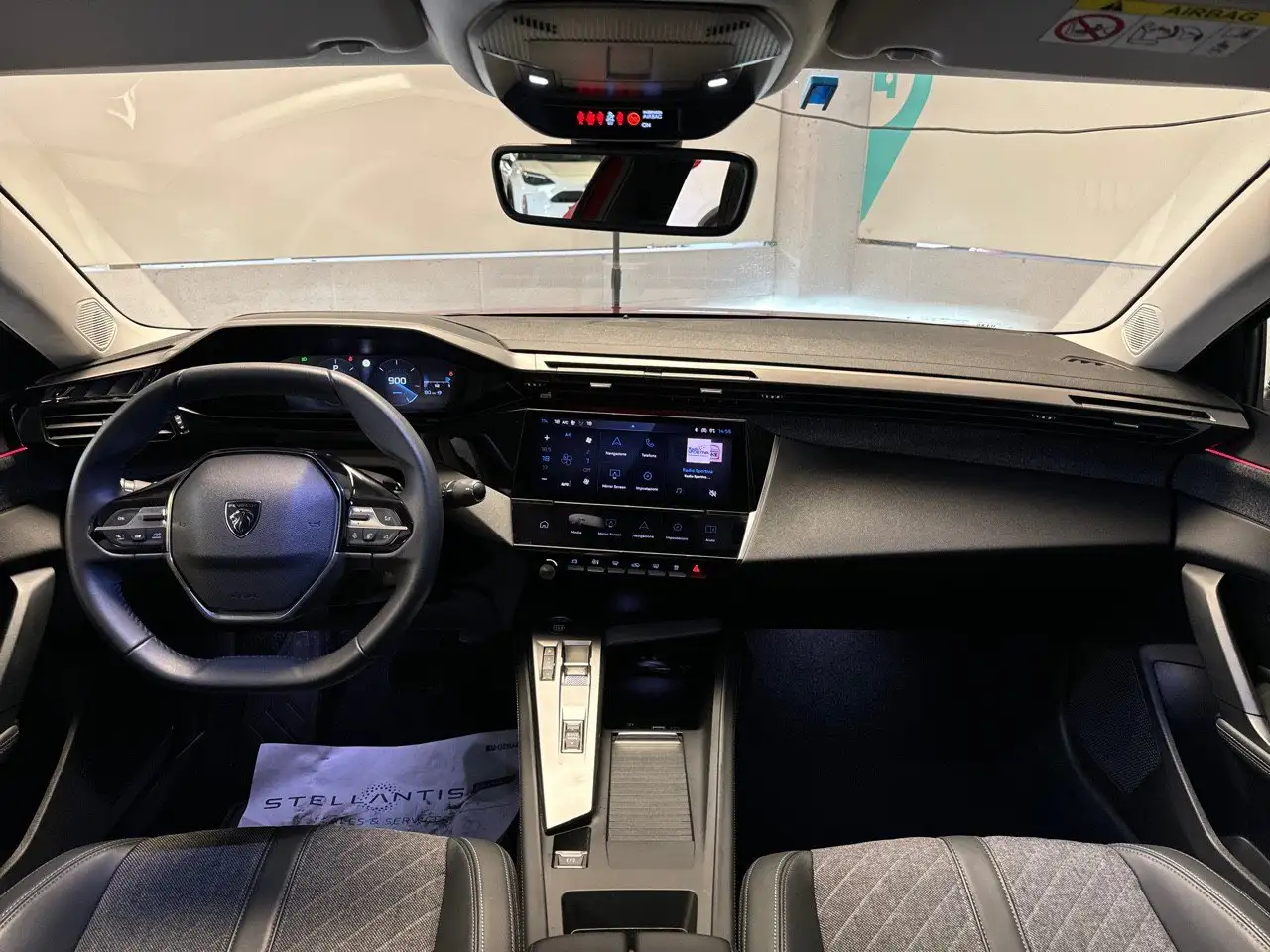 Peugeot 408 Allure Pack PureTech 130 EAT8 S&S aut. 8