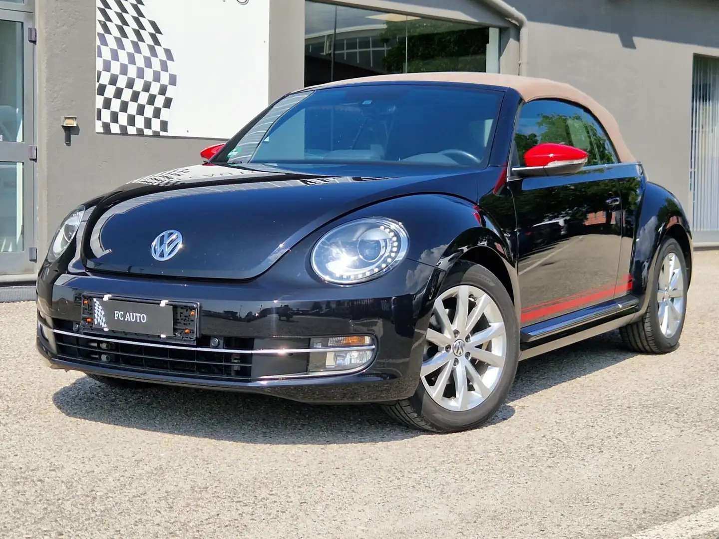 Volkswagen Maggiolino Maggiolino Cabrio 1.2 TSI Design BlueMotion Techno Nero - 2