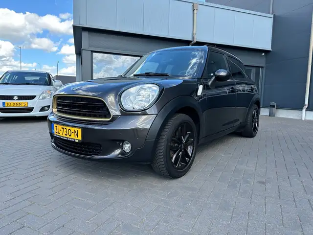 MINI Cooper D Countryman 1.6 Cooper Navigatie Leder stoelverw.