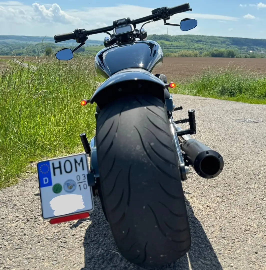 Harley-Davidson Breakout Černá - 1