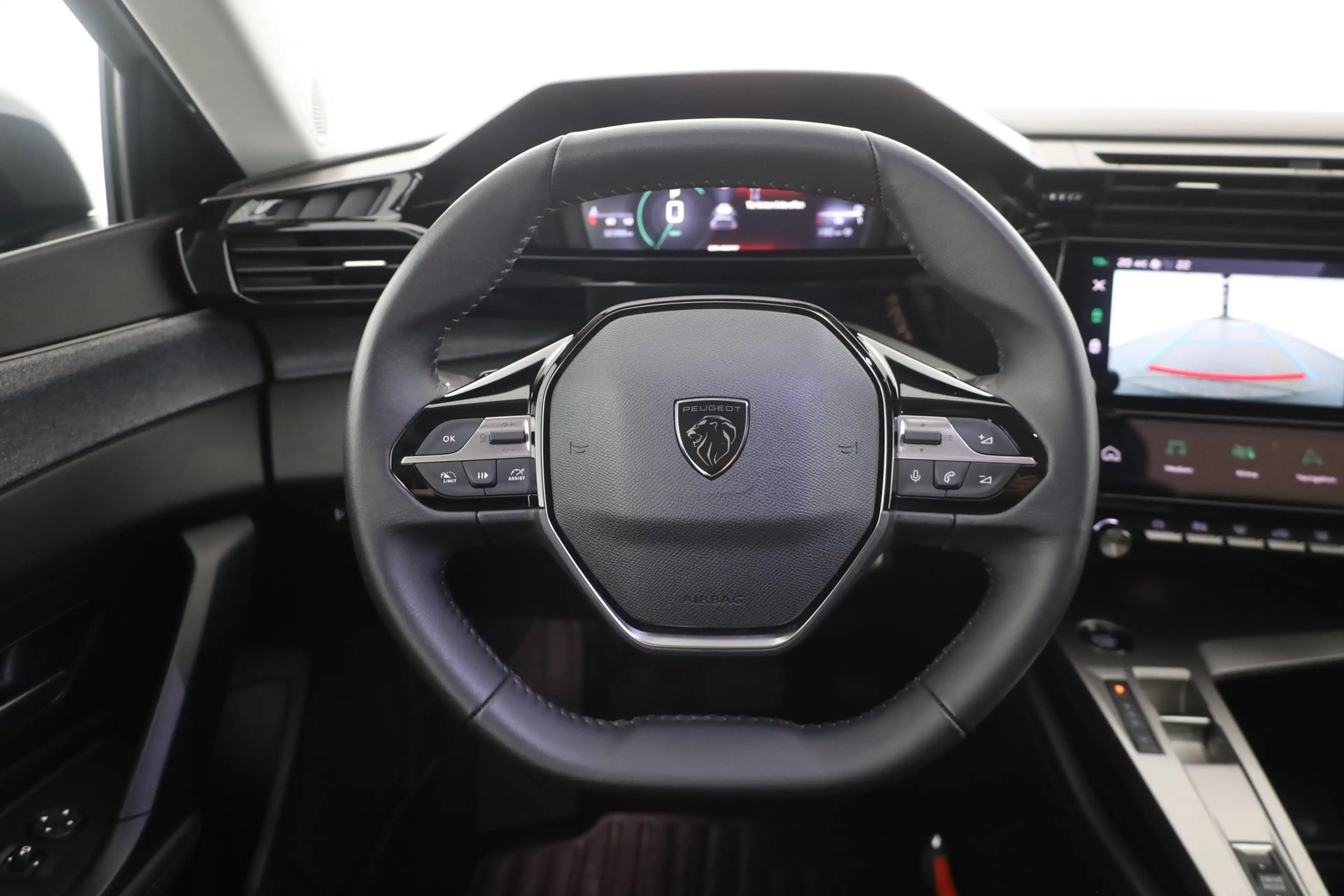 Peugeot 408 1.2 Hybrid 145 Aut. LED ACC Navi Kamera — photo 14