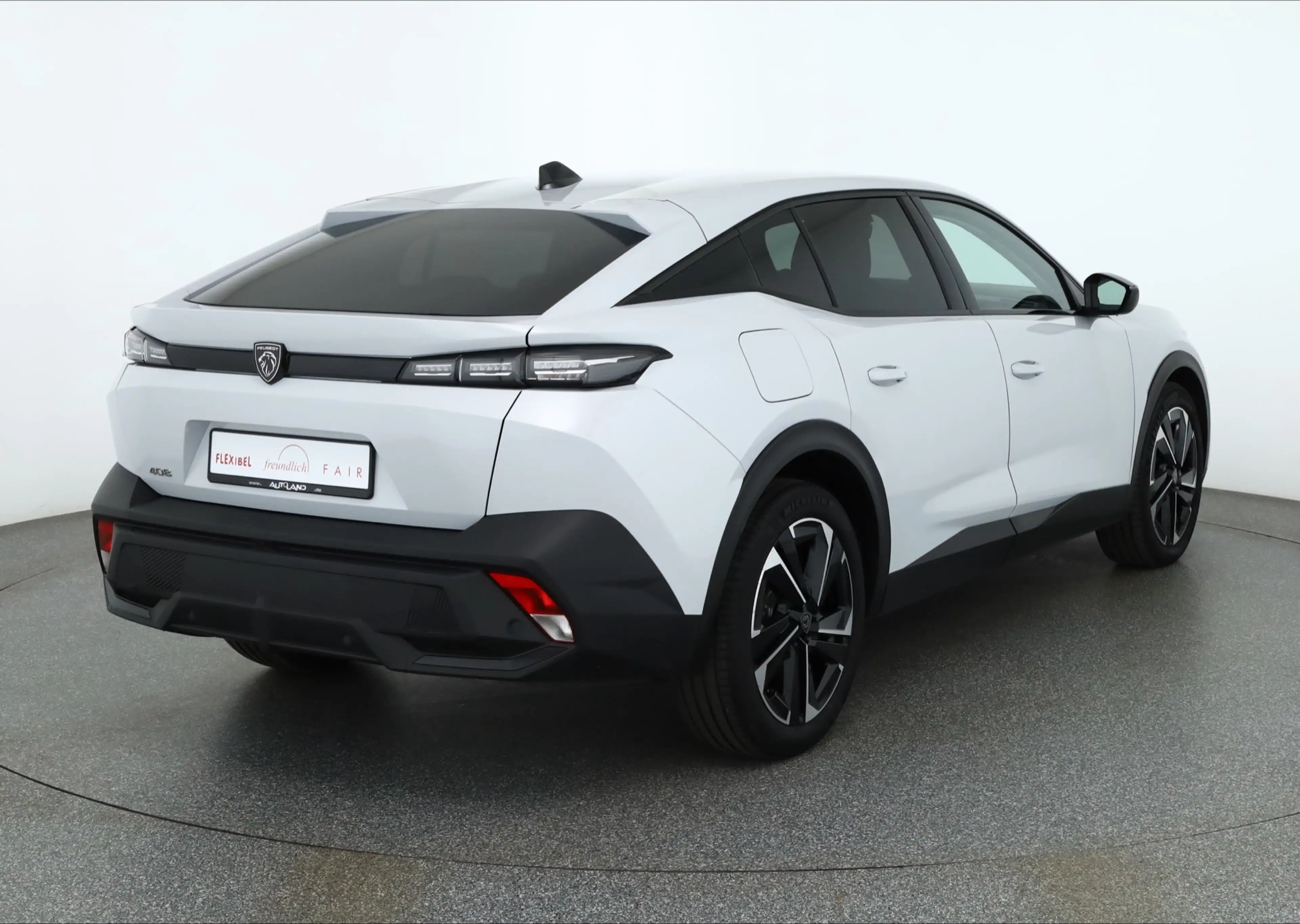 Peugeot 408 1.2 Hybrid 145 Aut. LED ACC Navi Kamera — photo 5