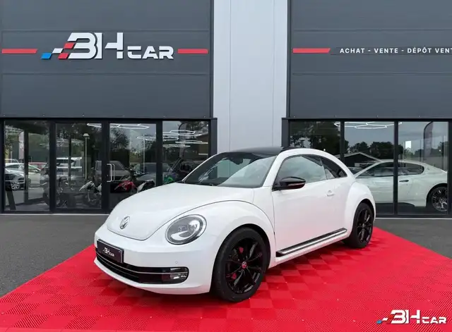 Volkswagen Coccinelle / BEETLE 2.0 TDI 140 DSG6 SPORT / R-LINE