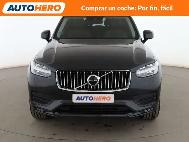 Volvo XC90 view 9