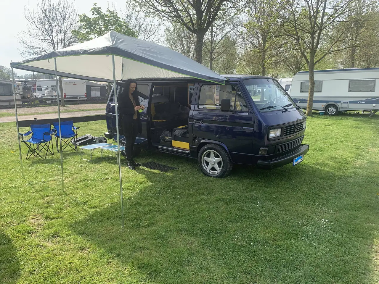 Volkswagen T4 Caravelle Einzelstück Camper mit 2 Schiebetüren, foto 12