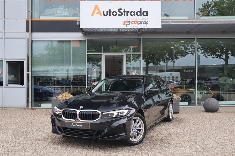BMW 320 3-Serie Touring (g21) 320e High Executive 204pk | — photo 3
