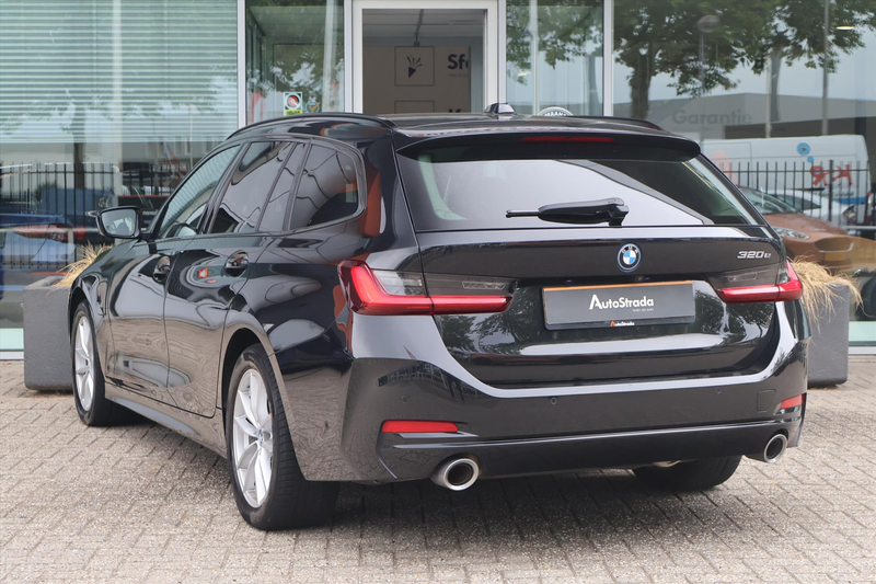 BMW 320 3-Serie Touring (g21) 320e High Executive 204pk | — photo 2