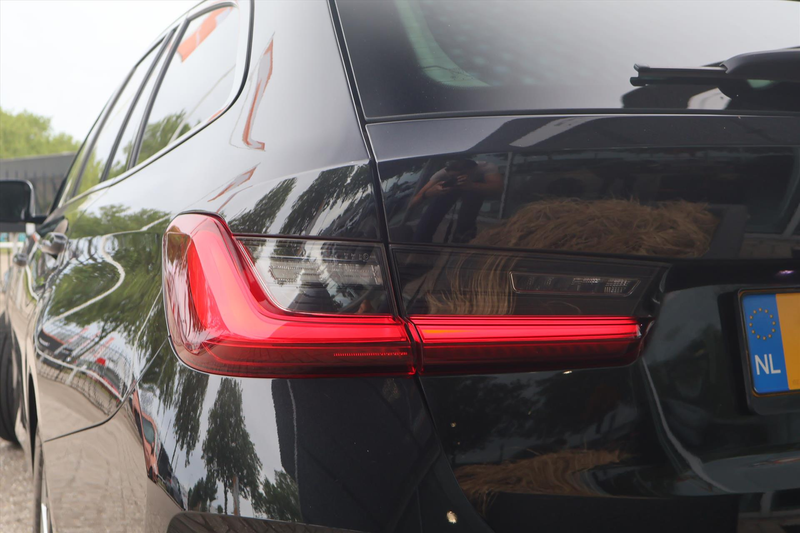 BMW 320 3-Serie Touring (g21) 320e High Executive 204pk | — photo 18