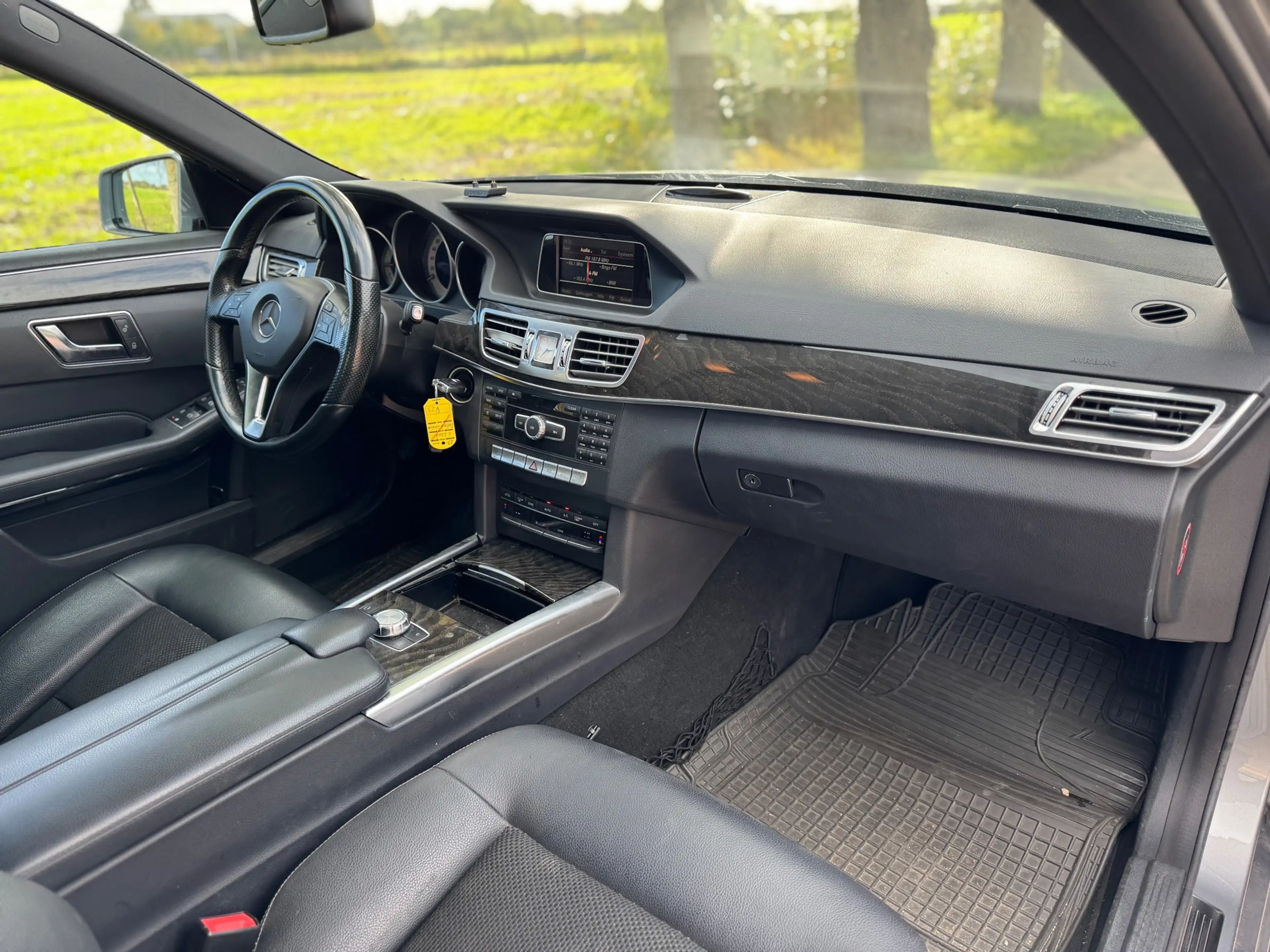 Mercedes-Benz E 220 d BlueTEC EURO6 MOTOR NIET GOED — photo 2