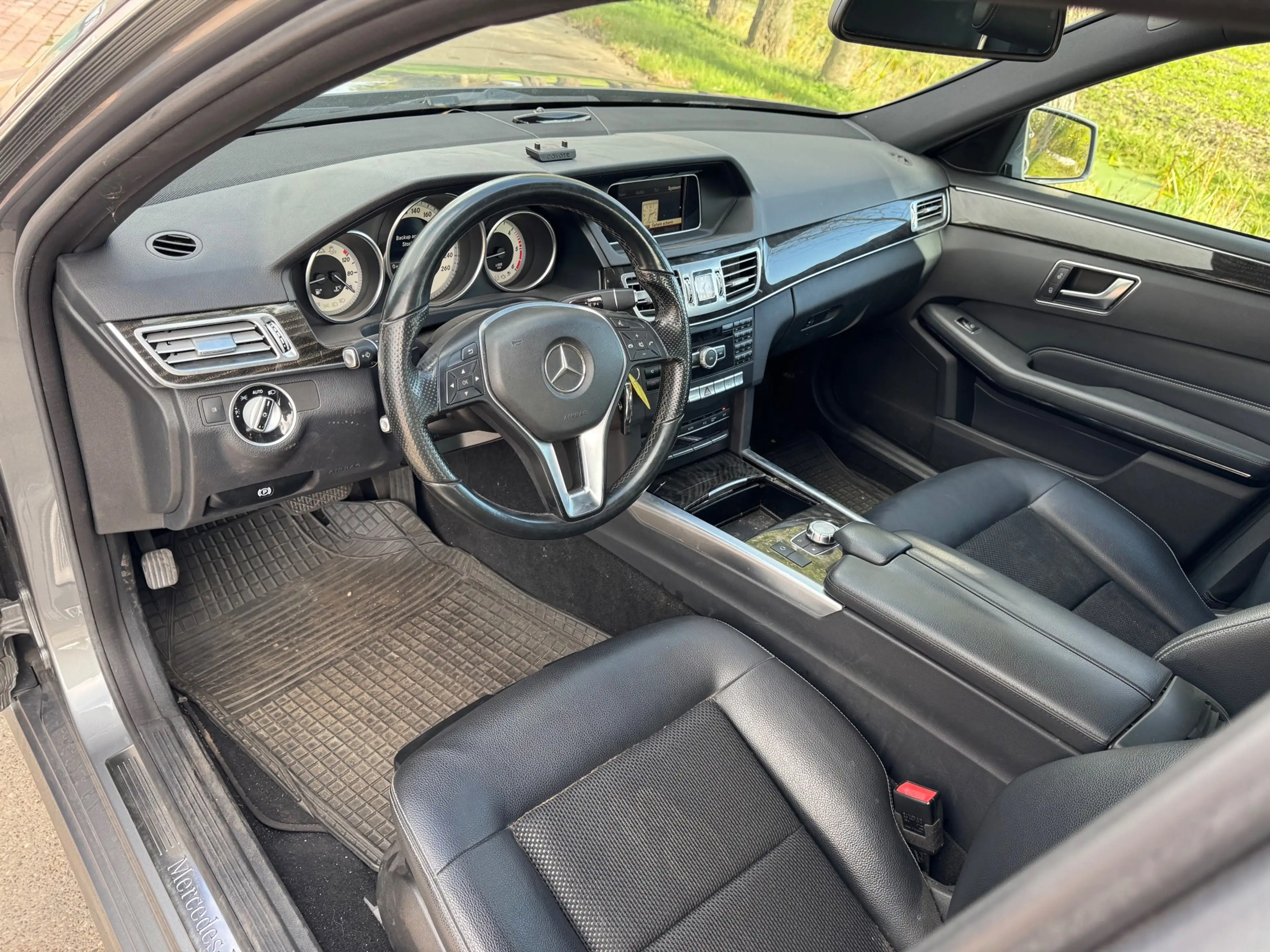 Mercedes-Benz E 220 d BlueTEC EURO6 MOTOR NIET GOED — photo 14