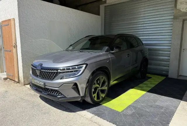 2023 Renault Austral in Blue for sale