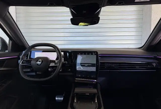 Renault Austral view 7