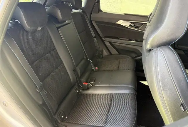 Renault Austral view 10