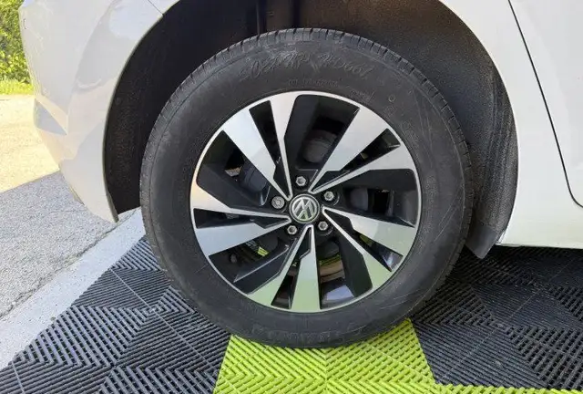 Renault Austral view 15