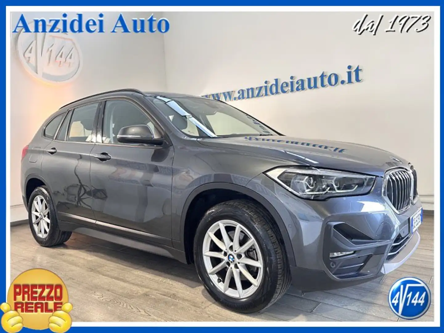BMW X1 sDrive 18d Aut. Business Advantage Grigio - 1