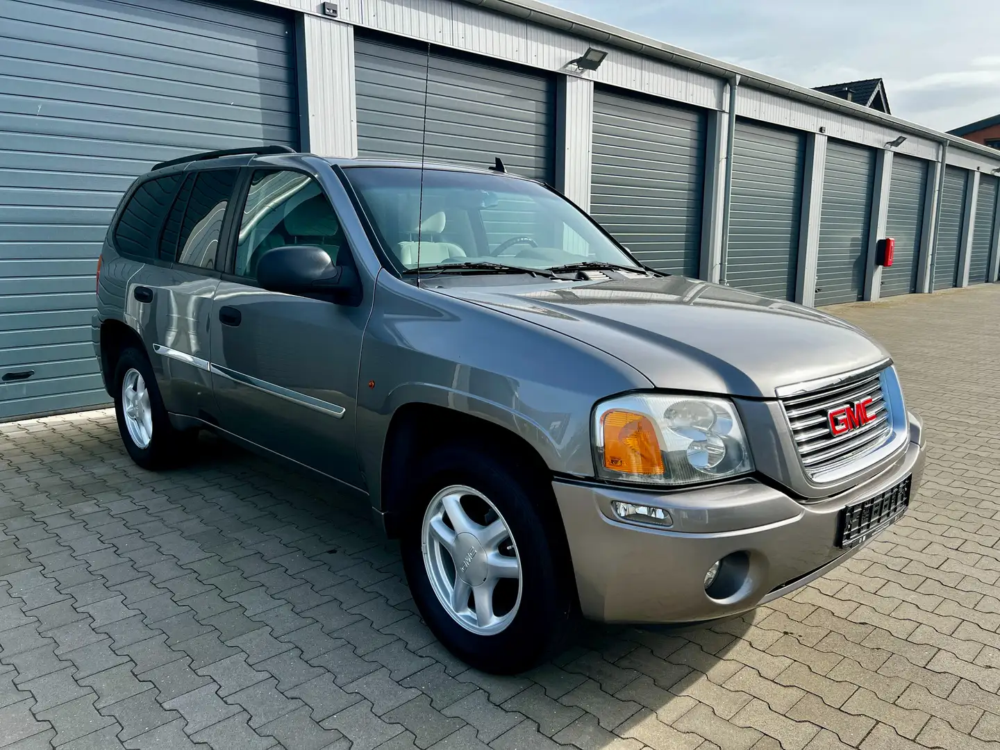 GMC Envoy Chevrolet Trailblazer. Sehr gepflegt! Silber - 2