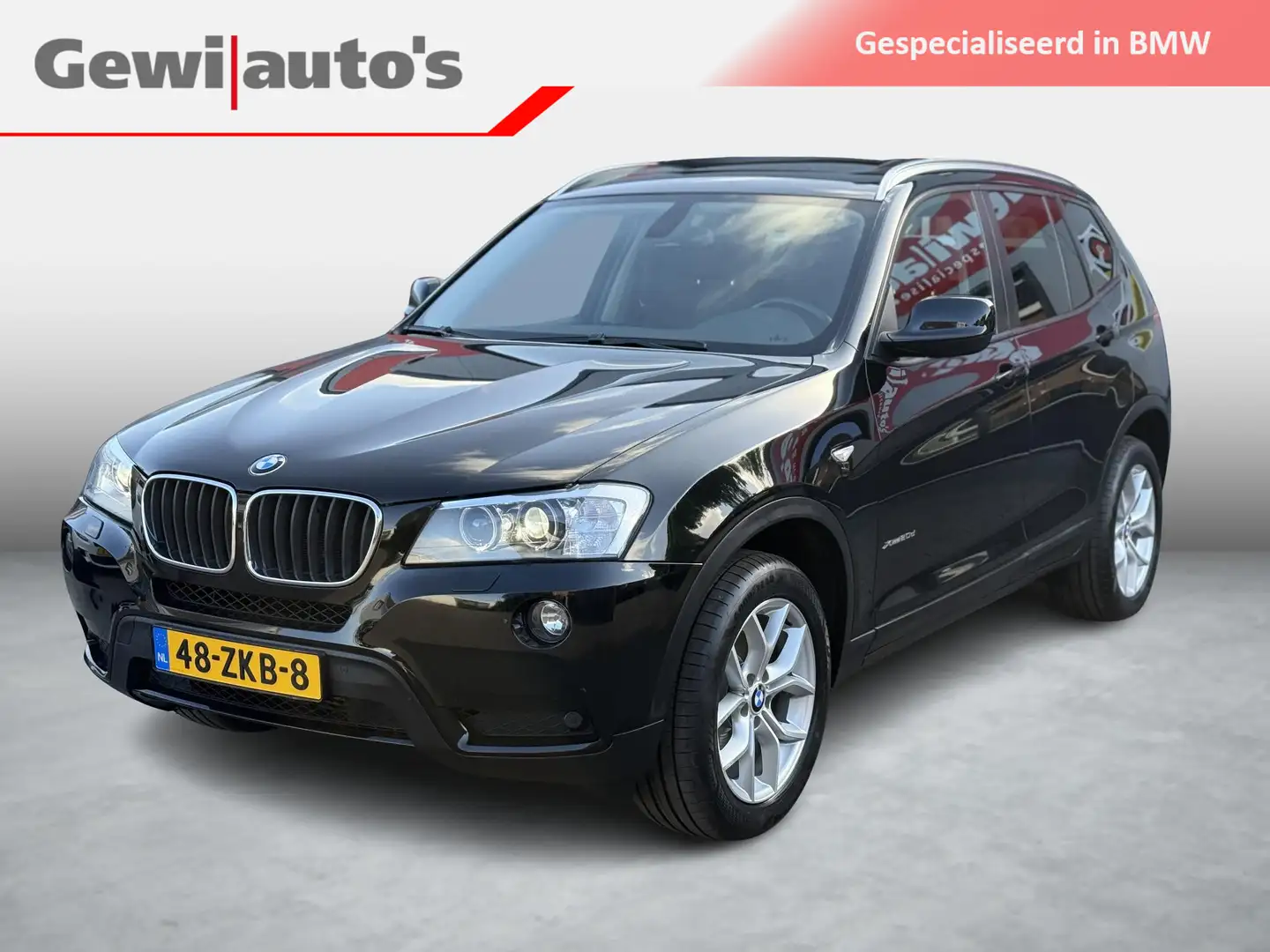 BMW X3 xDrive20d High Executive Panoramadak/leder/xenon Zwart - 1