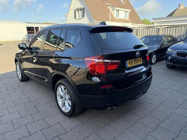 BMW X3 view 7