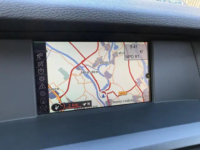 BMW X3 view 8