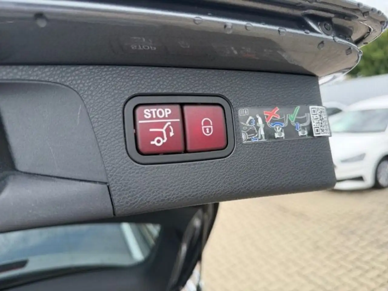 Mercedes-Benz E-Class de T 4Matic AHK;, миниатюра 19