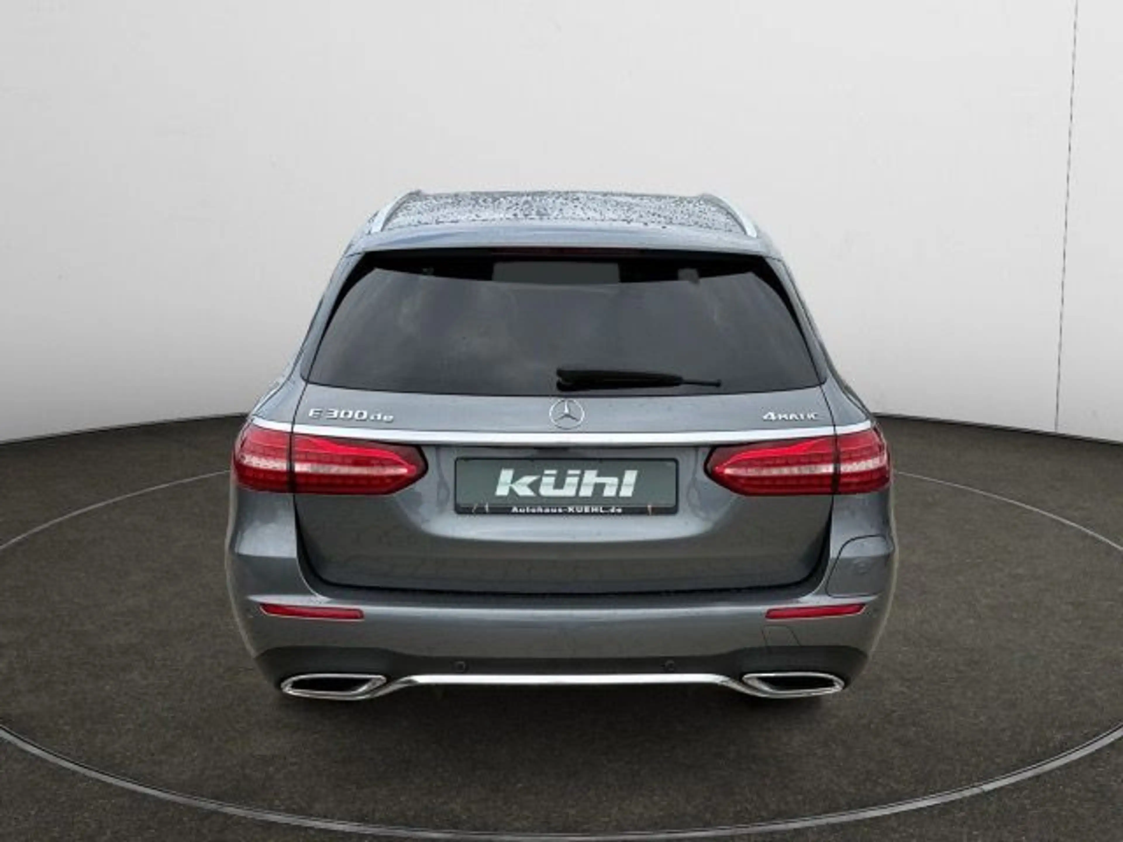 Mercedes-Benz E 300 de T 4Matic AHK; — photo 5