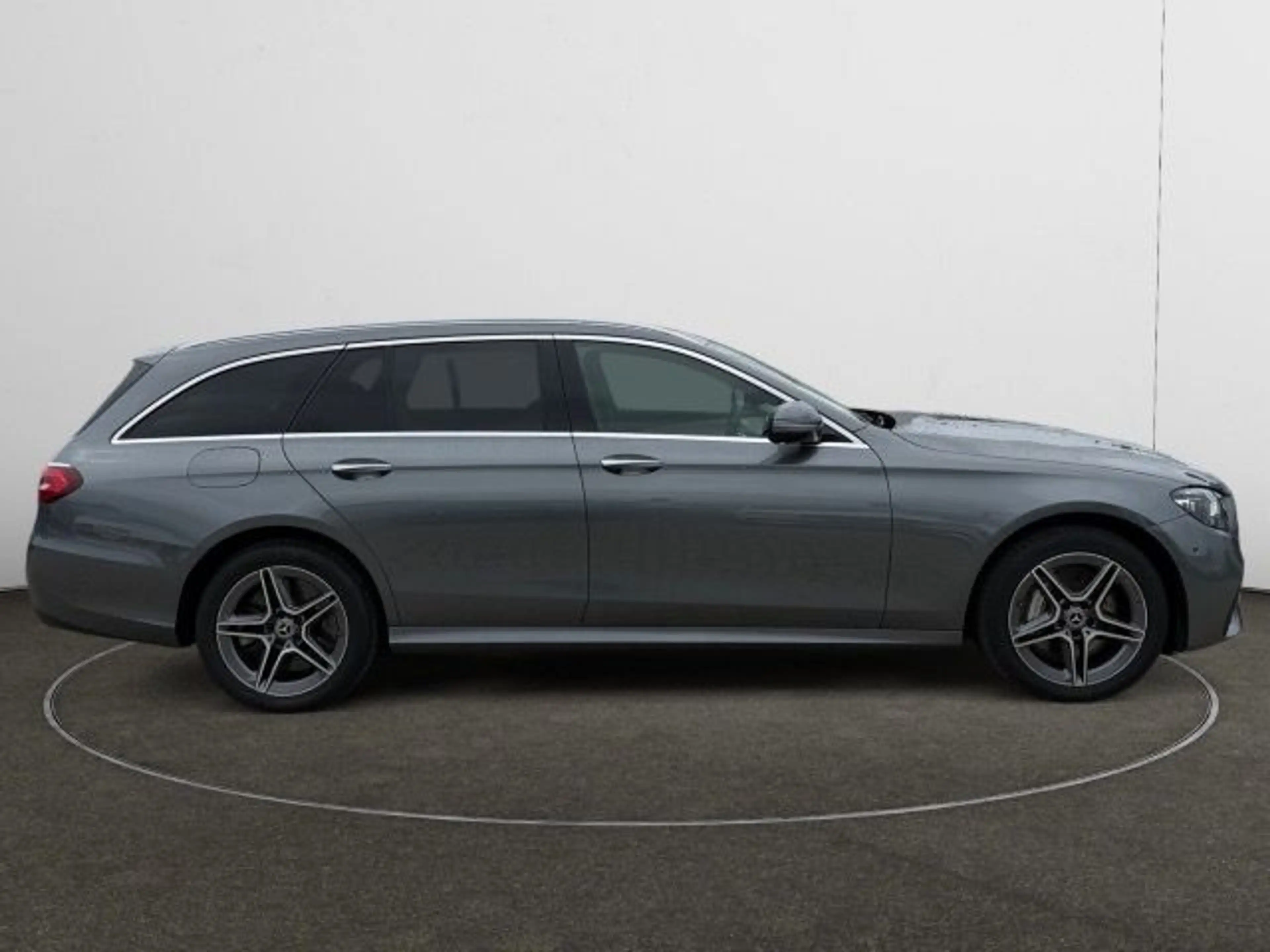 Mercedes-Benz E 300 de T 4Matic AHK; — photo 7