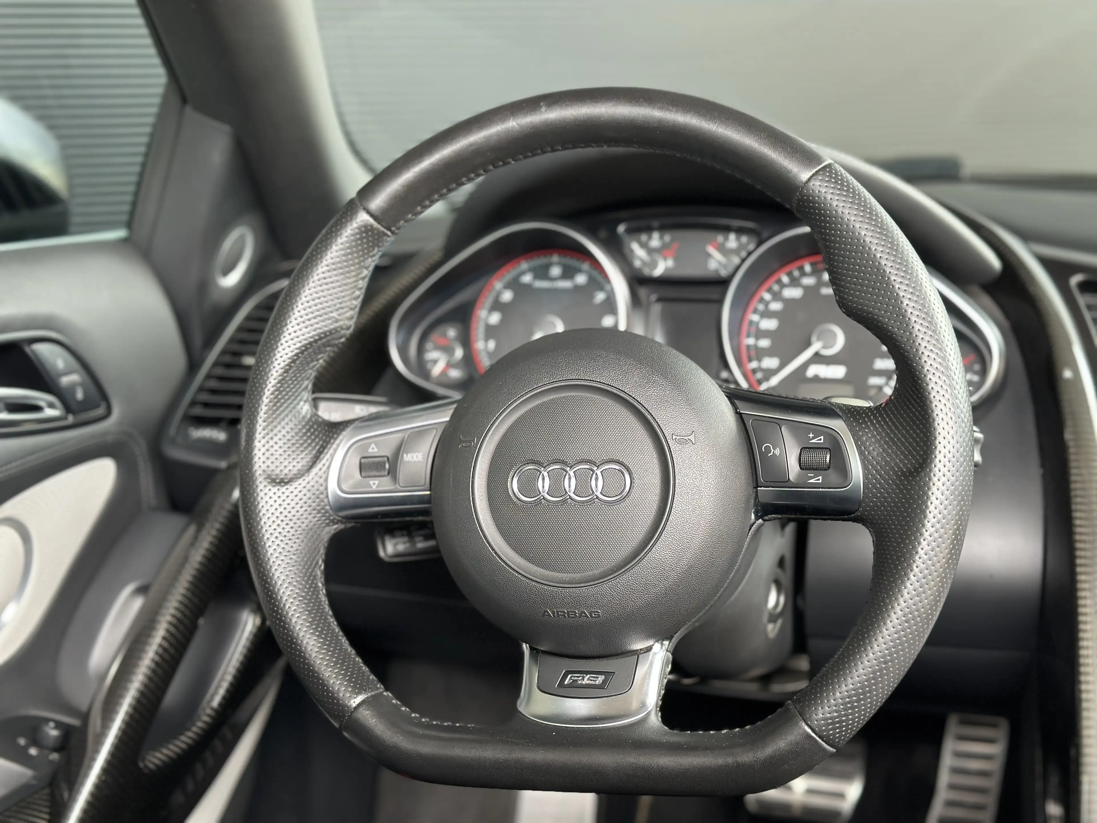 Audi R8 SPIDER V10 | Org. NL | Bang Olufsen | UNIEK | Leer — photo 3
