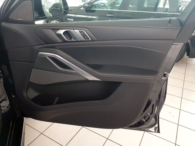 BMW X6 30d M Sport SoftClose/Laser/NightVis./H&K/22" — photo 23