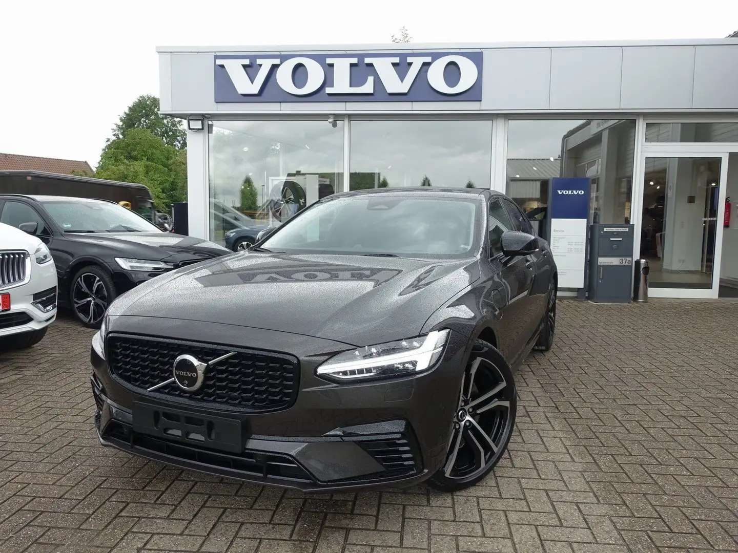 Volvo S90 Recharge Ultimate T8 AWD/B&W/HeadUP/Massage Grau - 1